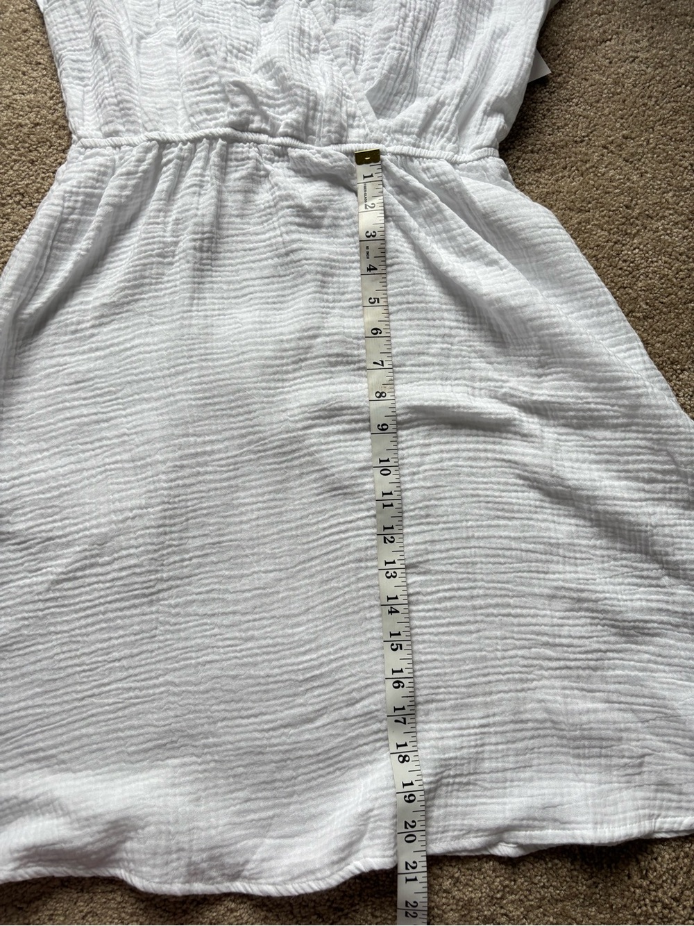 Time and Tru White V-Neck Summer Dress - Picture 14 of 15